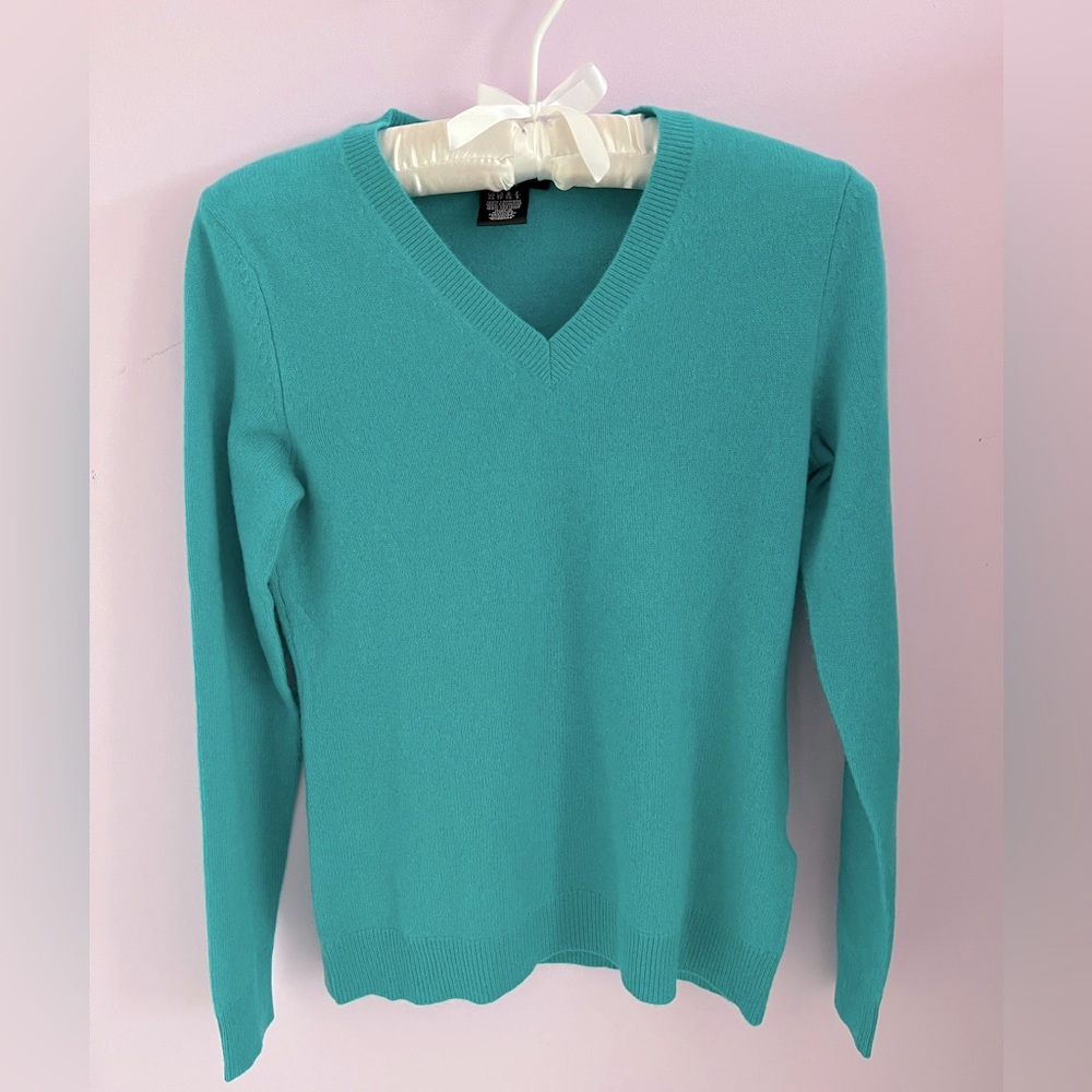 New, Cashmere Sweater, size xs